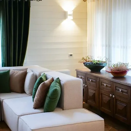 Designer Villa *