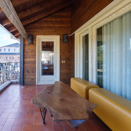 Designer Villa Voskopojë