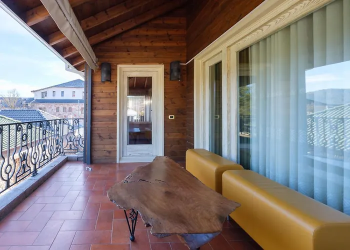 Designer Villa Voskopojë